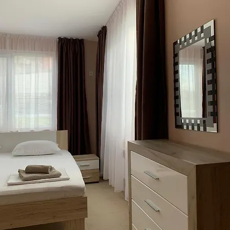 Appartement Rouge - Victoria Sozopol